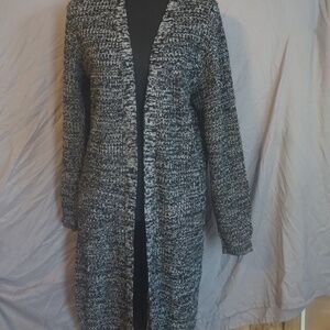 Back and white long sweater